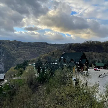 Διαμέρισμα Restoran Kanjon