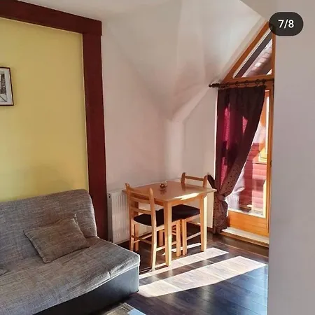 Restoran Kanjon 아파트